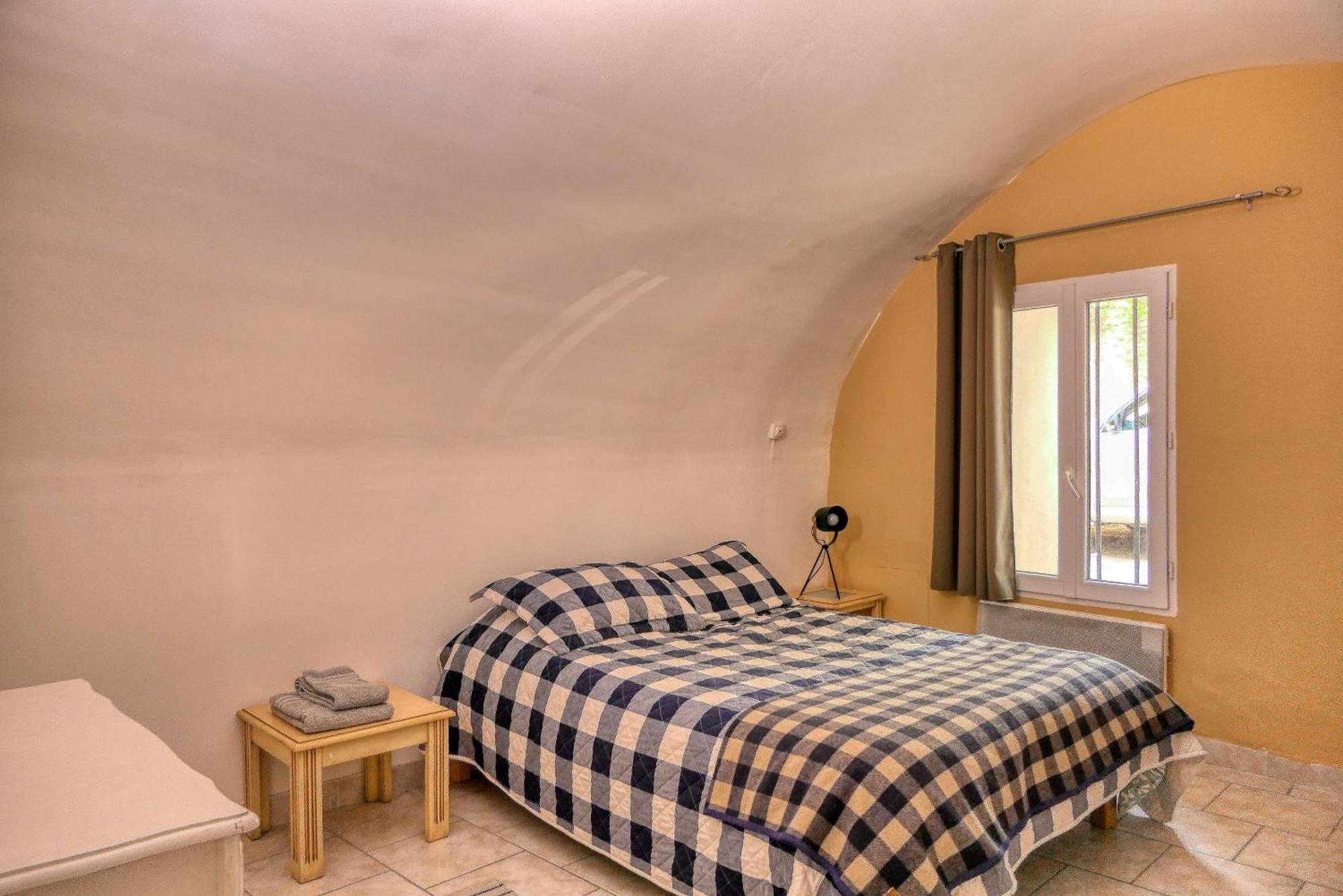 Village House Of Jean Gordes Exterior photo